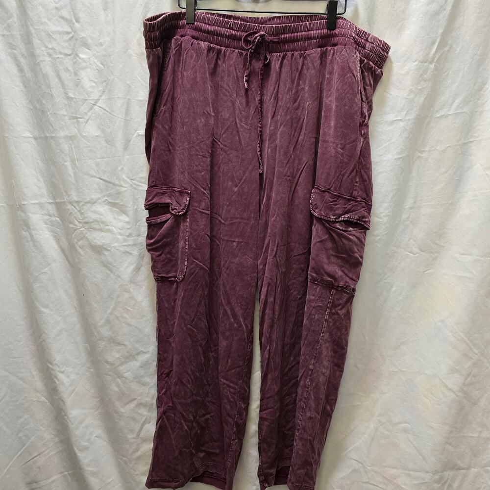 Torrid maroon acid wash cargo lounge pants elastic waistband drawstring size 2S